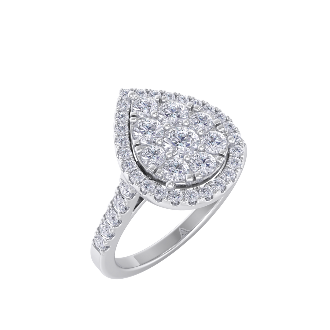 Pear cluster ring in white gold with white diamonds of 0.98 ct in weight