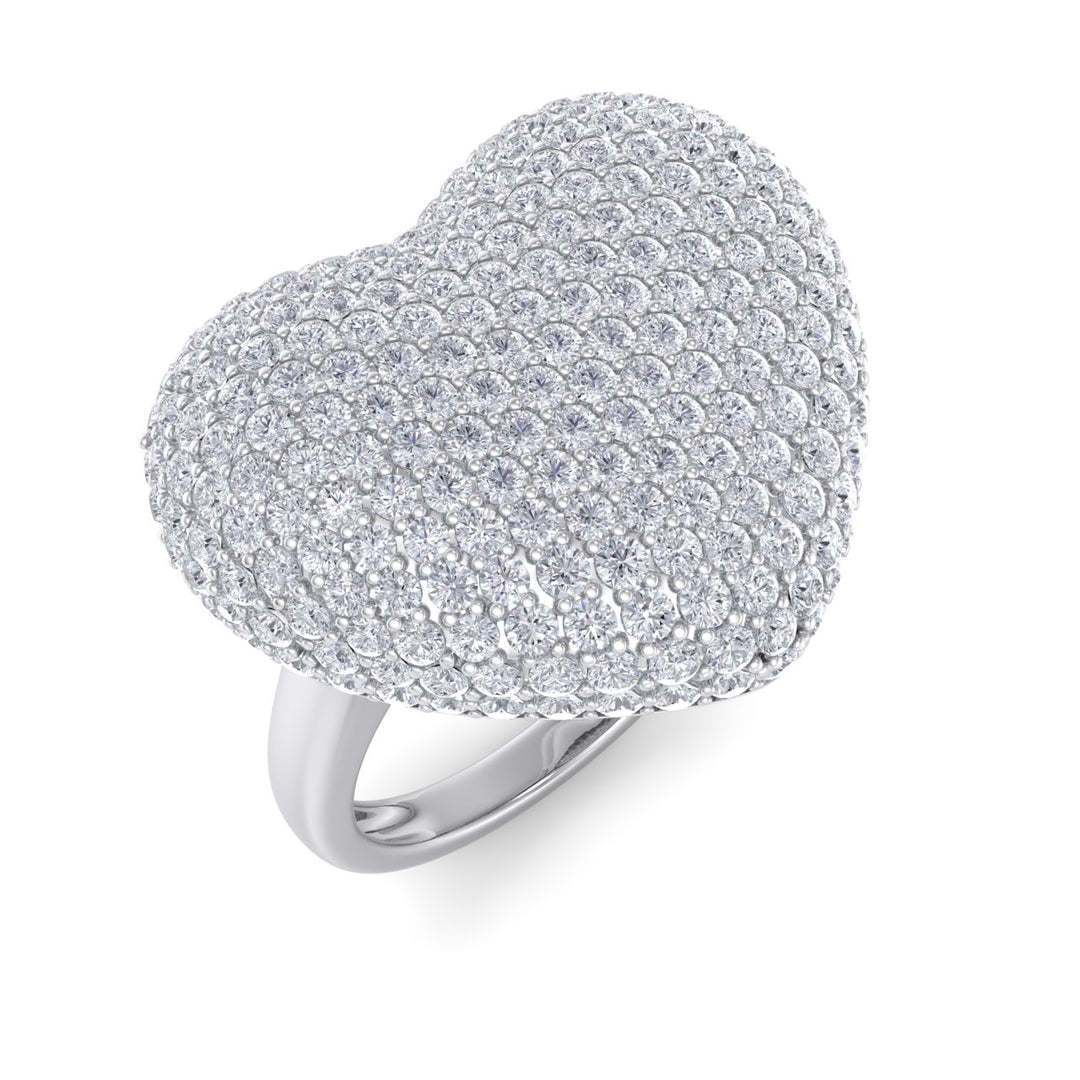 Beautiful Happy Heart Diamond ring in white gold with white diamonds of 2.45 ct in weight
