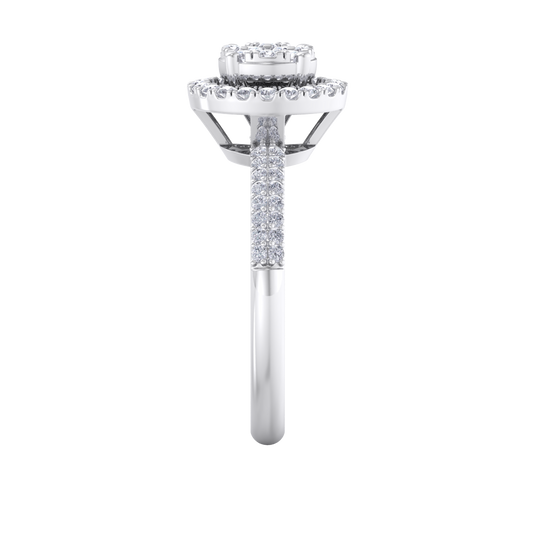 Halo Diamond ring in white gold with white diamonds of 0.57 ct in weight