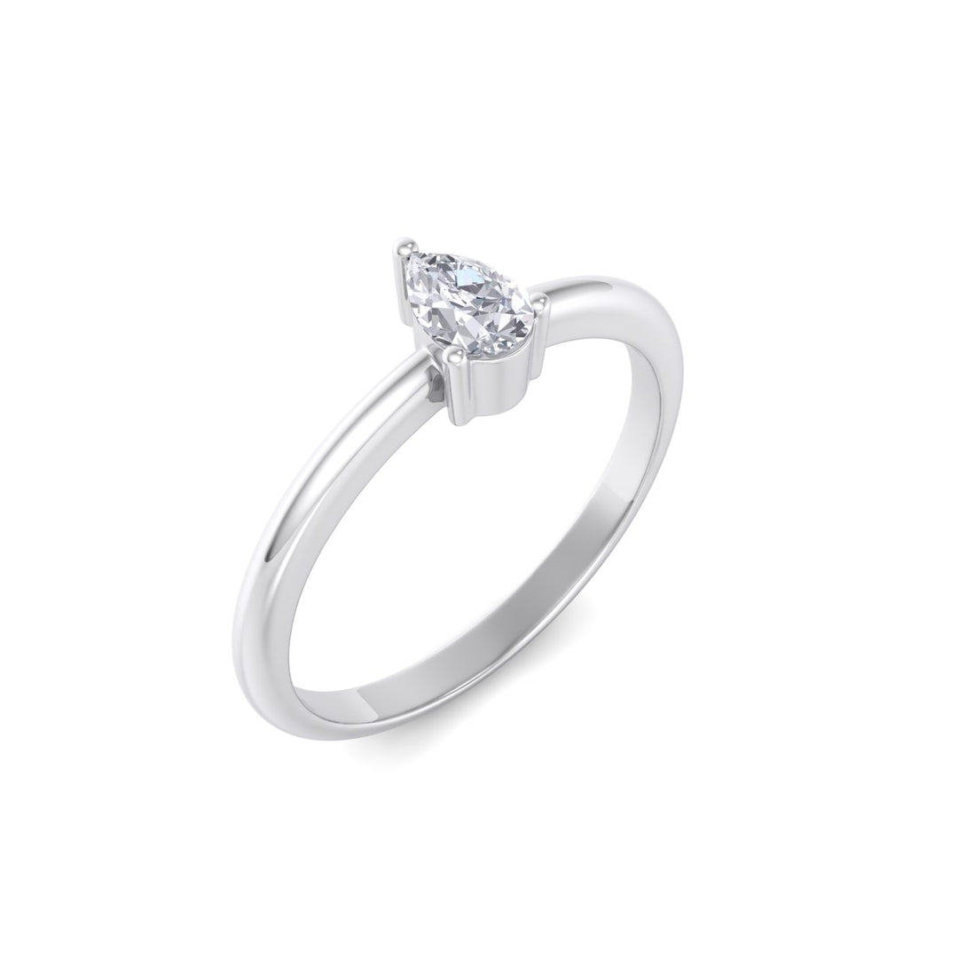 Exclusive Diamond ring in white gold with white diamonds of 0.25 ct in weight