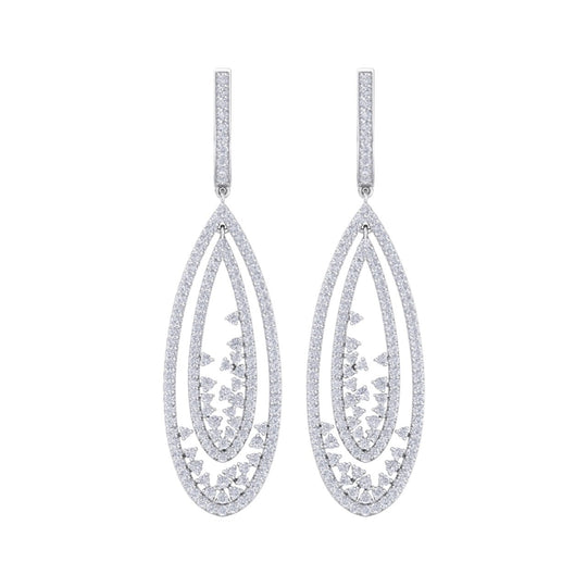 Chandelier earrings in yellow gold with white diamonds of 3.49 ct in weight