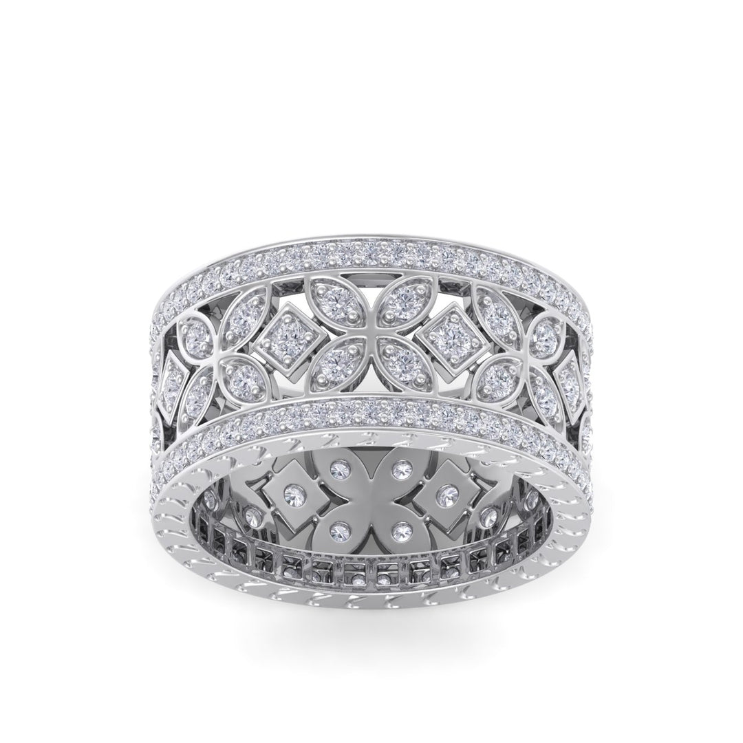 Wide flower ring in white gold with white diamonds of 0.91 ct in weight