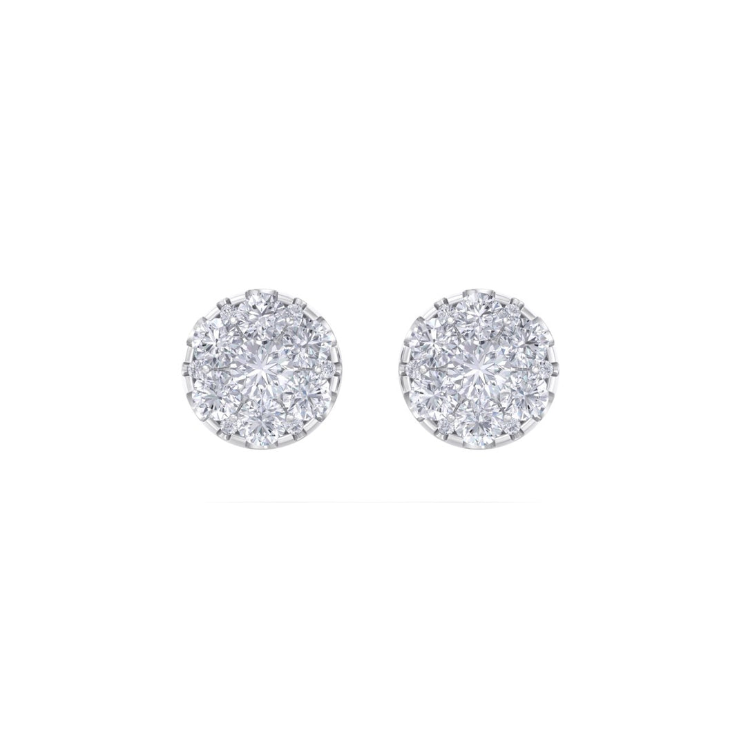 Round stud earrings in yellow gold with white diamonds of 0.84 ct in weight