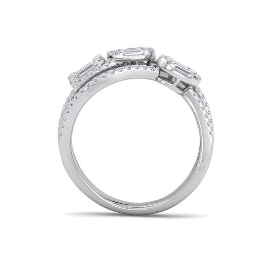 Multi-band ring in white gold with white diamonds of 1.49 ct in weight