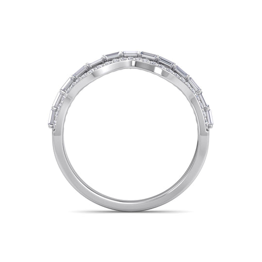 Ring in white gold with white diamonds of 0.54 ct in weight