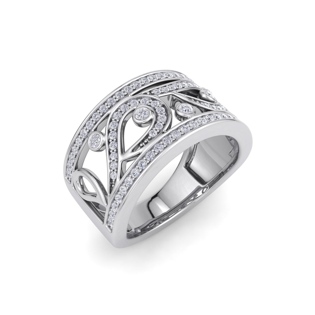 Wide ring in white gold with white diamonds of 0.48 ct in weight