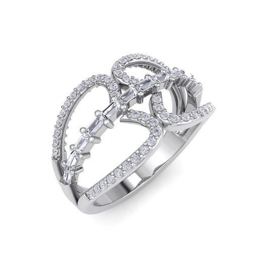 Ring in white gold with white diamonds of 0.55 ct in weight