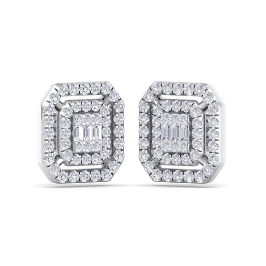 Square stud earrings in yellow gold with white diamonds of 0.41 ct in weight