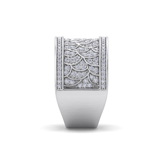 Wide ring in white gold with white diamonds of 0.82 ct in weight