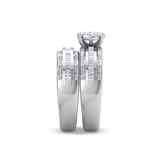 Bridal set in white gold with white diamonds of 1.02 ct in weight