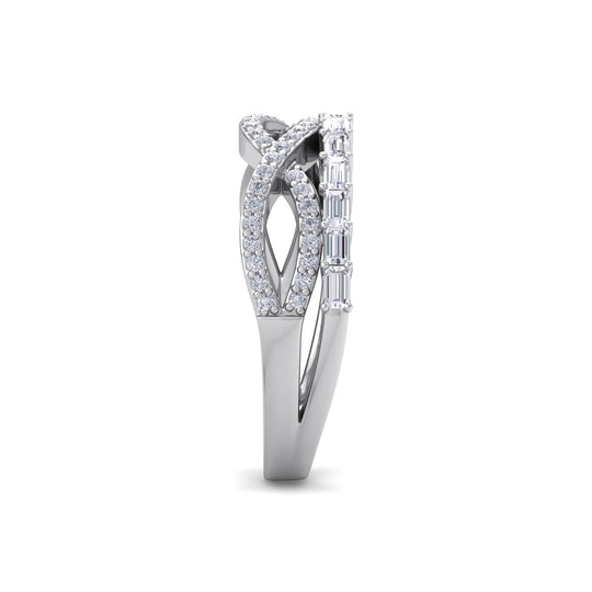 Ring in yellow gold with white diamonds of 0.50 ct in weight