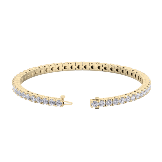 Bracelet in rose gold with white diamonds of 5.72 ct in weight