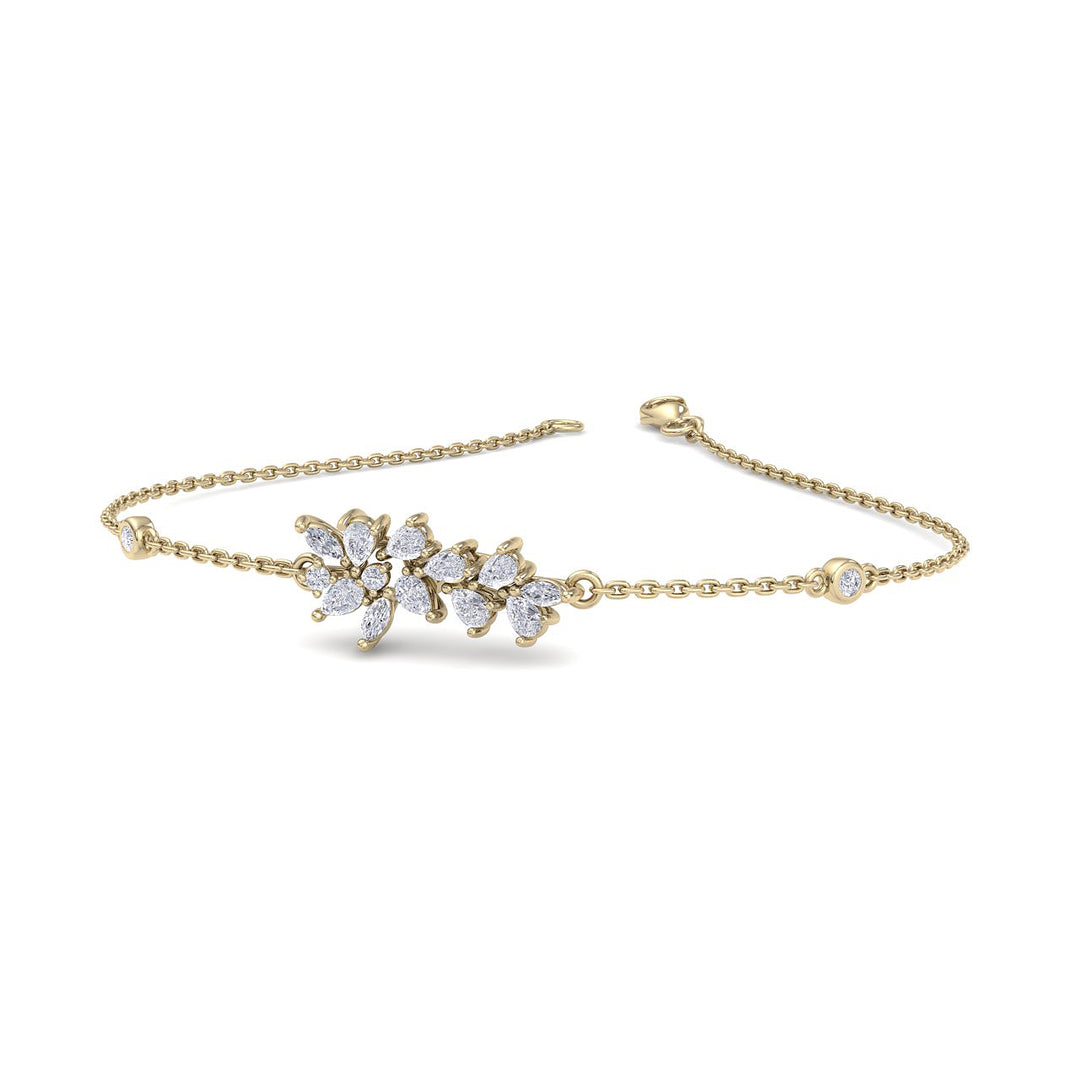 Flower shape bracelet in yellow gold with white diamonds of 0.65 ct in weight - HER DIAMONDS®