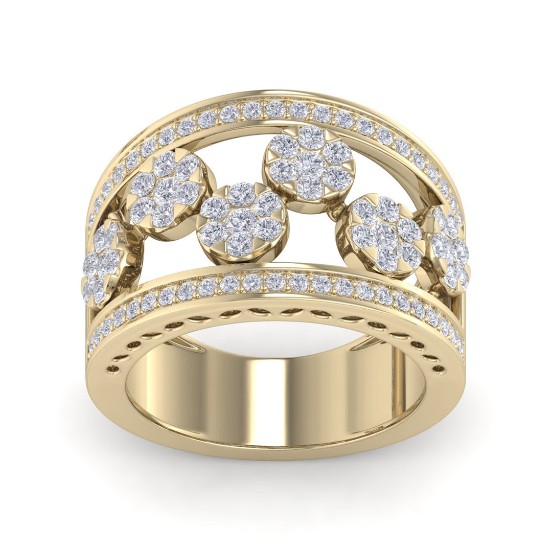 Beautiful ring in yellow gold with white diamonds of 1.07  ct in weight