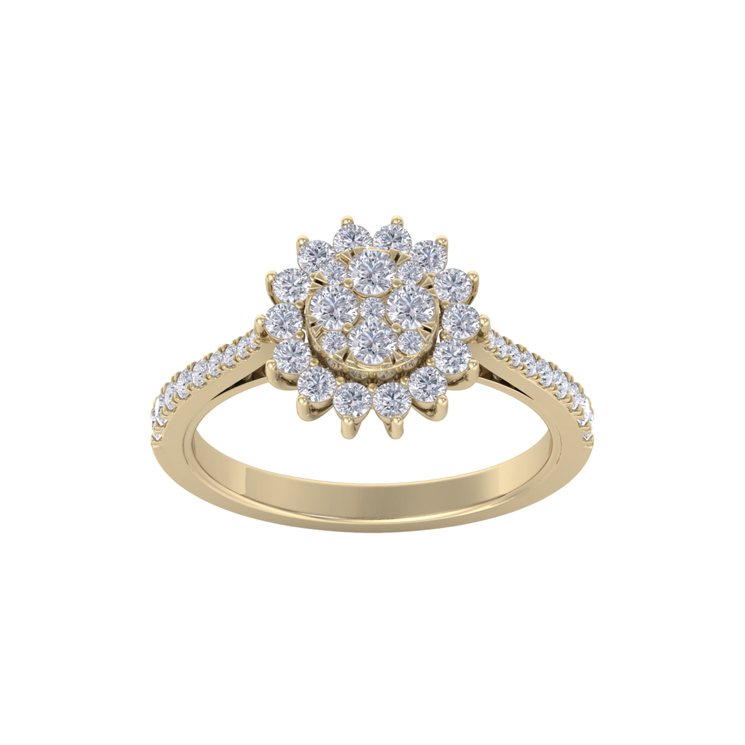 Beautiful ring in yellow gold with white diamonds of 0.74 ct in weight