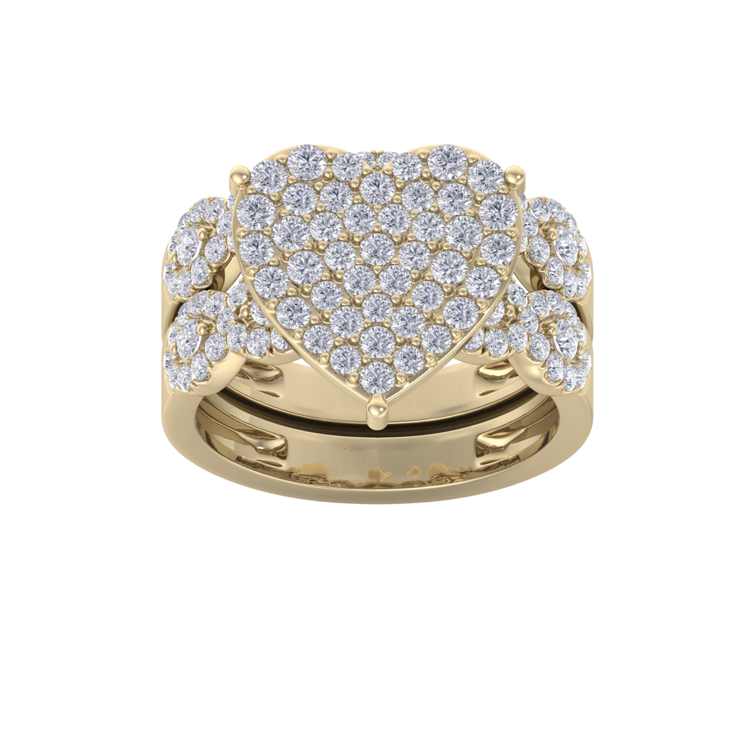 Heart shaped Diamond ring in yellow gold with white diamonds of 1.46 ct in weight