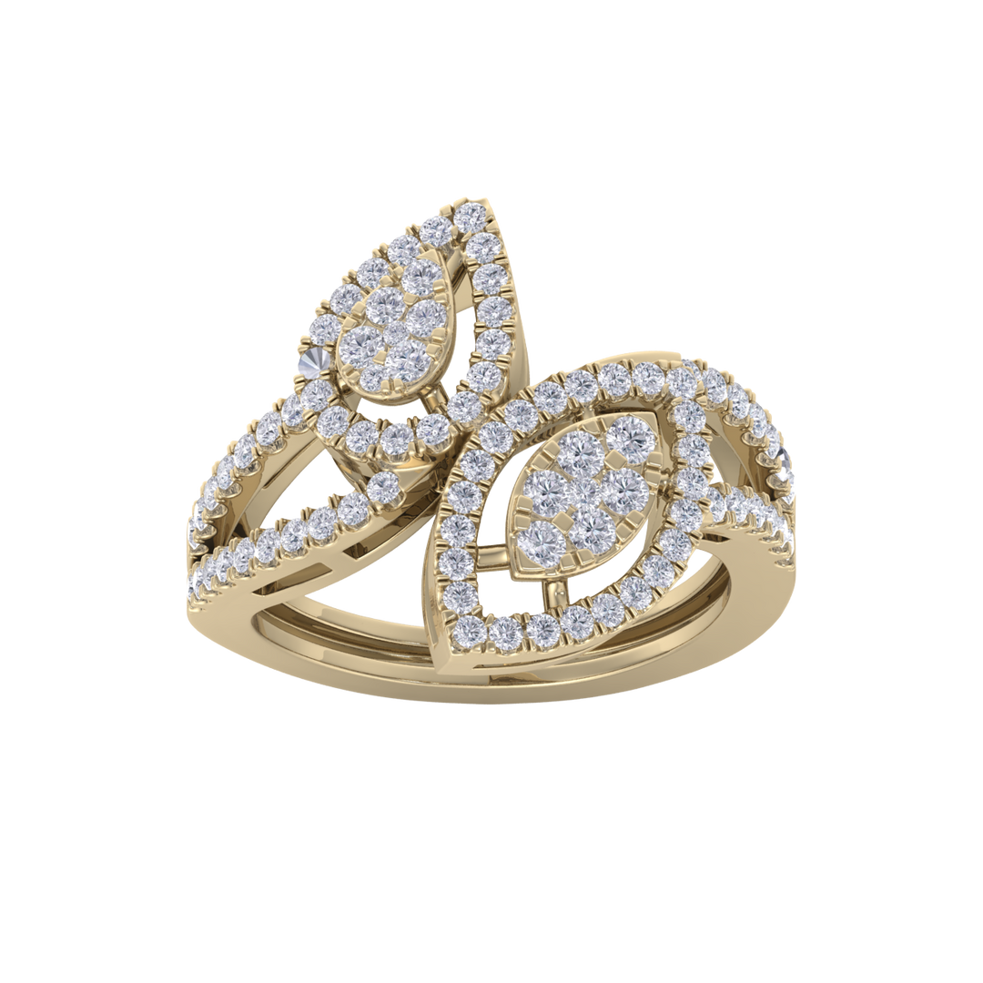 Diamond ring in yellow gold with white diamonds of 0.74 ct in weight
