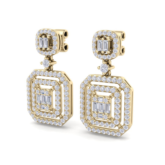 Beautiful Earrings in yellow gold with white diamonds of 0.83 in weight