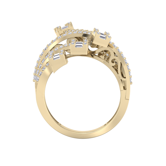 Beautiful ring in yellow gold with white diamonds of 1.28 ct in weight