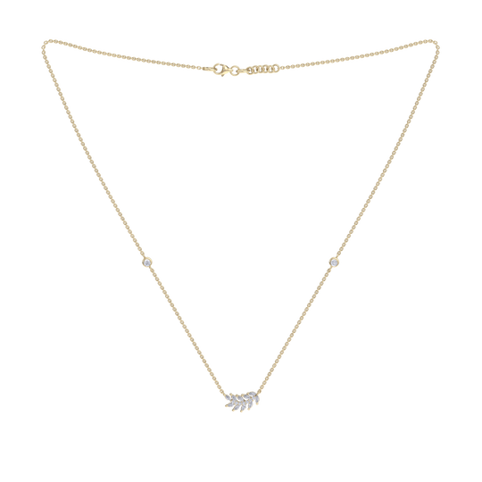 Leaf necklace in rose gold with white diamonds of 0.59 ct in weight