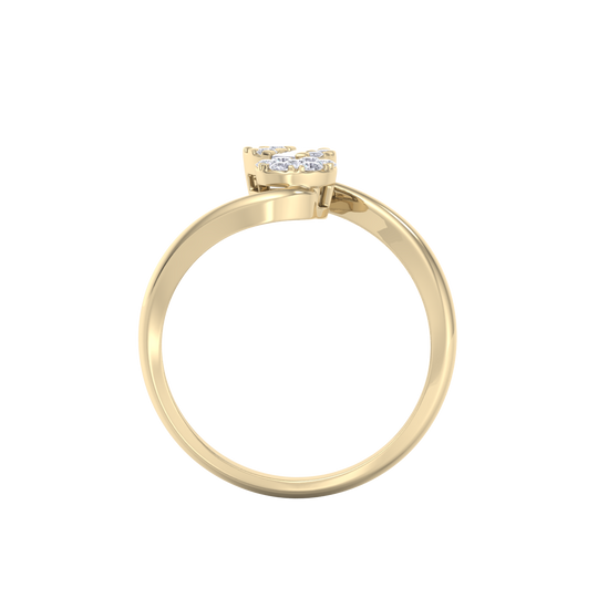 Beautiful ring in rose gold with white diamonds of 0.23 ct in weight