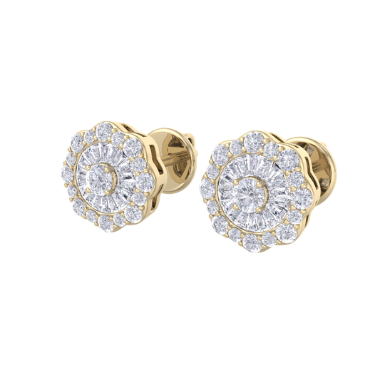 Round shaped stud earrings in yellow gold with white diamonds of 0.65 ct in weight