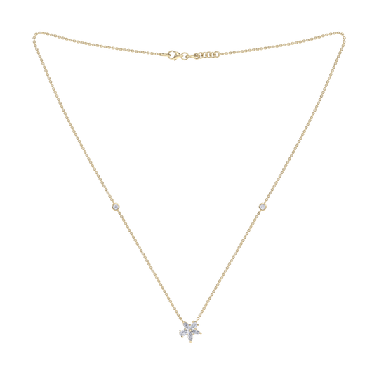 Petite flower necklace in rose gold with white diamonds of 0.61 ct in weight

