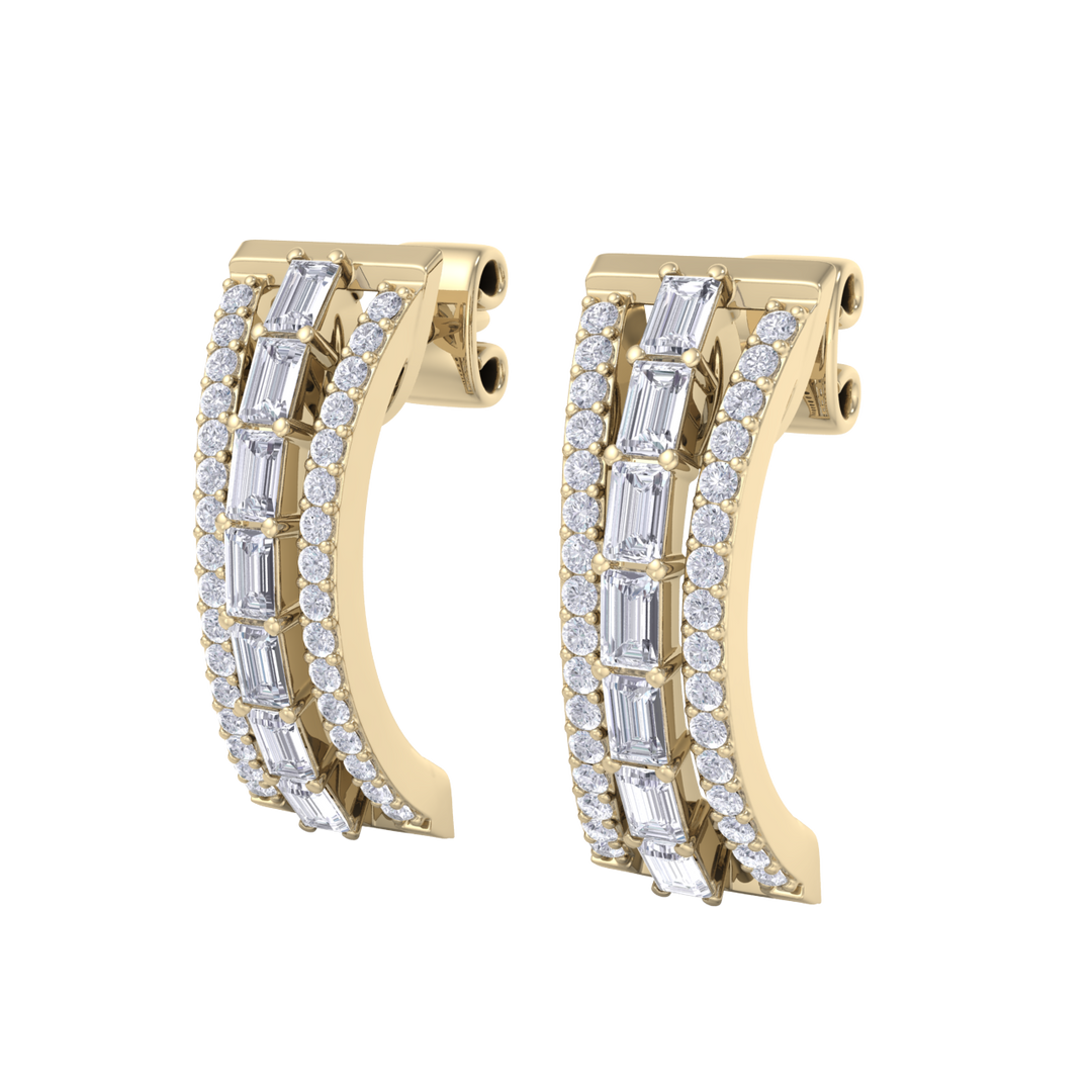 Diamond earrings in yellow gold with white diamonds of 1.13 ct in weight
