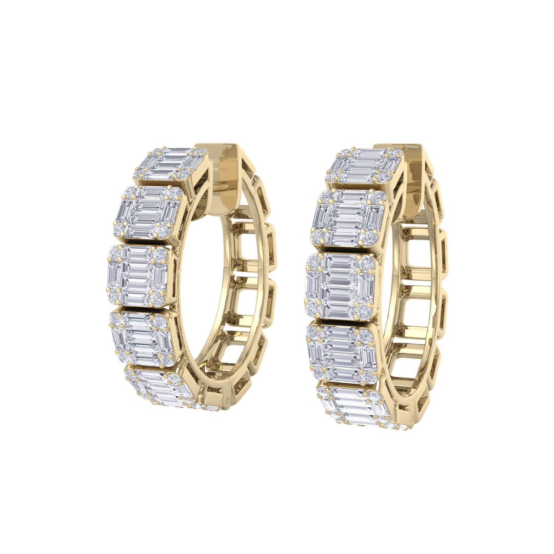 Baguette diamond hoop earrings in yellow gold with white diamonds of 4.56 ct in weight