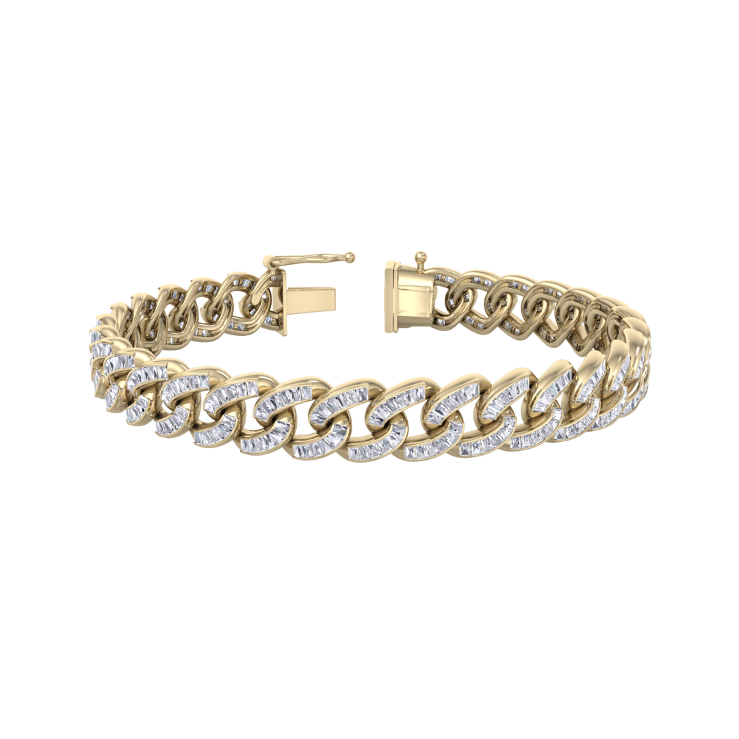 Tapper diamond curb chain link bracelet in white gold with white diamonds of 2.70 ct in weight