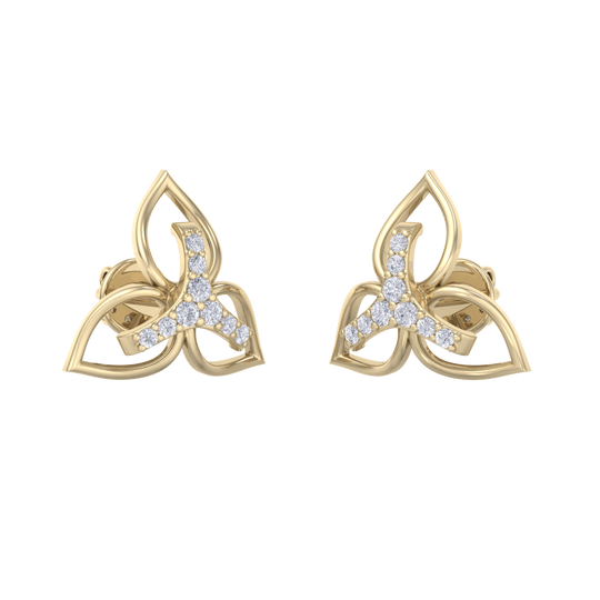 Flower shaped stud earrings in yellow gold with white diamonds of 0.24 ct in weight