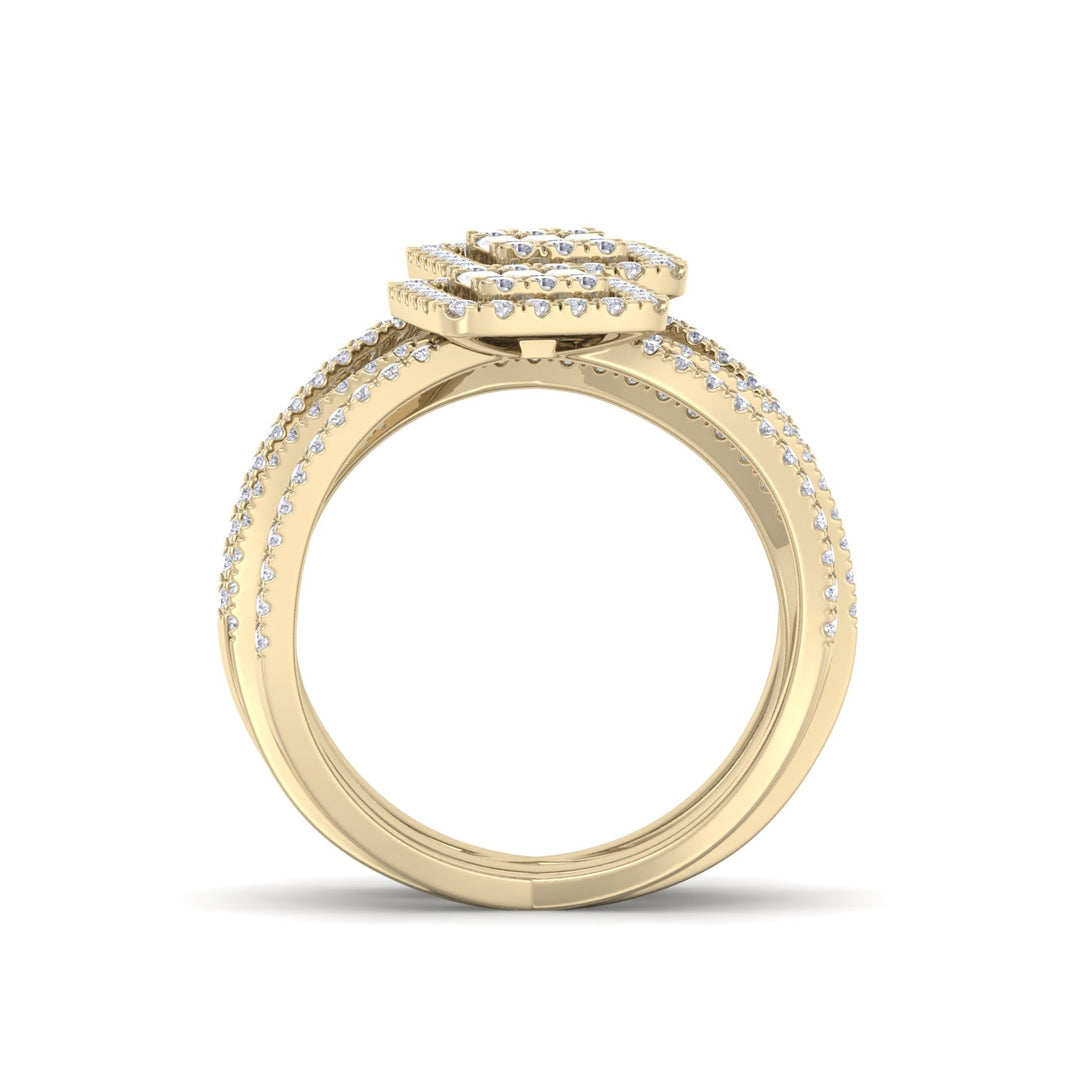 Multi-band diamond ring in yellow gold with white diamonds of 2.65 ct in weight
