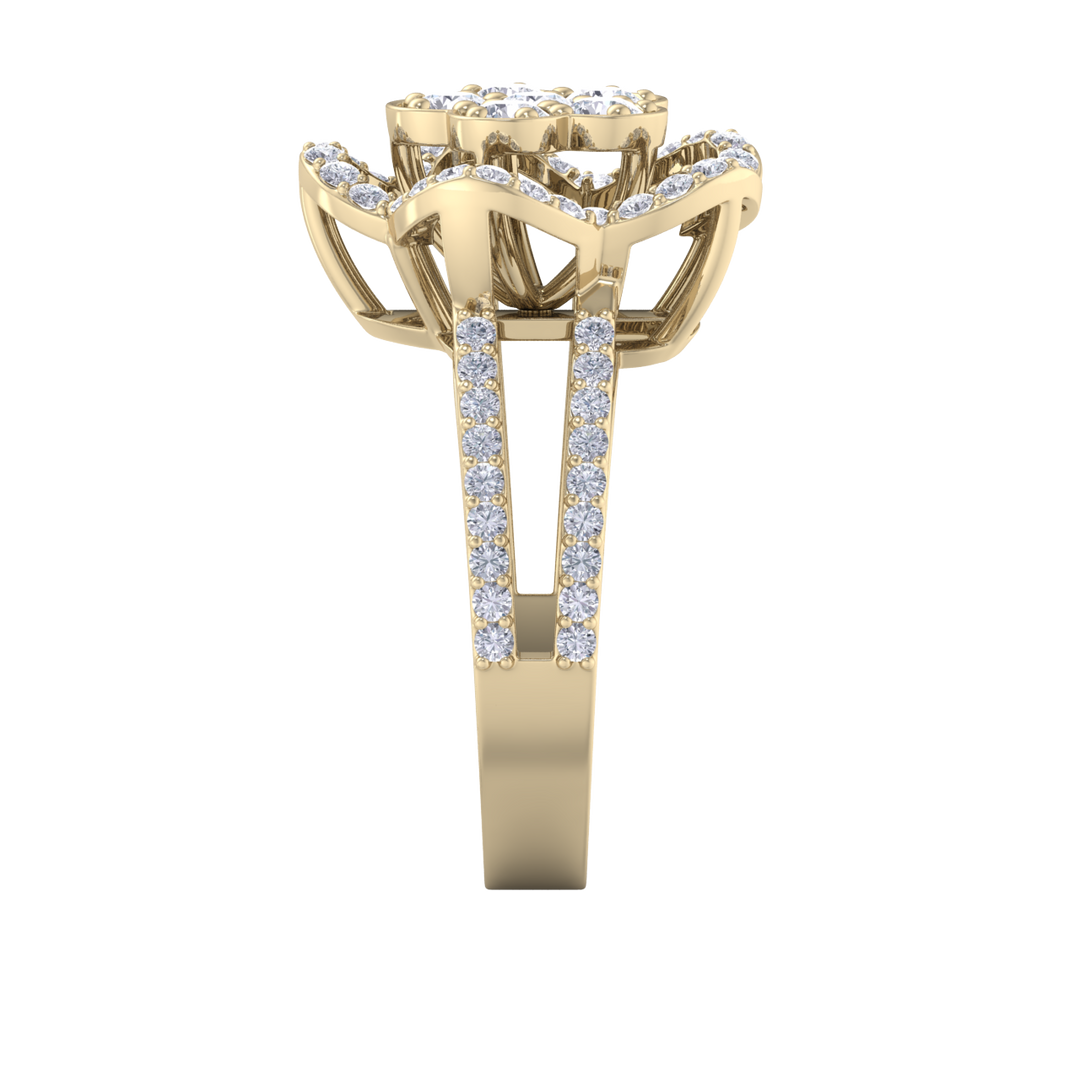 Elegant Diamond ring in yellow gold with white diamonds of 0.89 ct in weight
