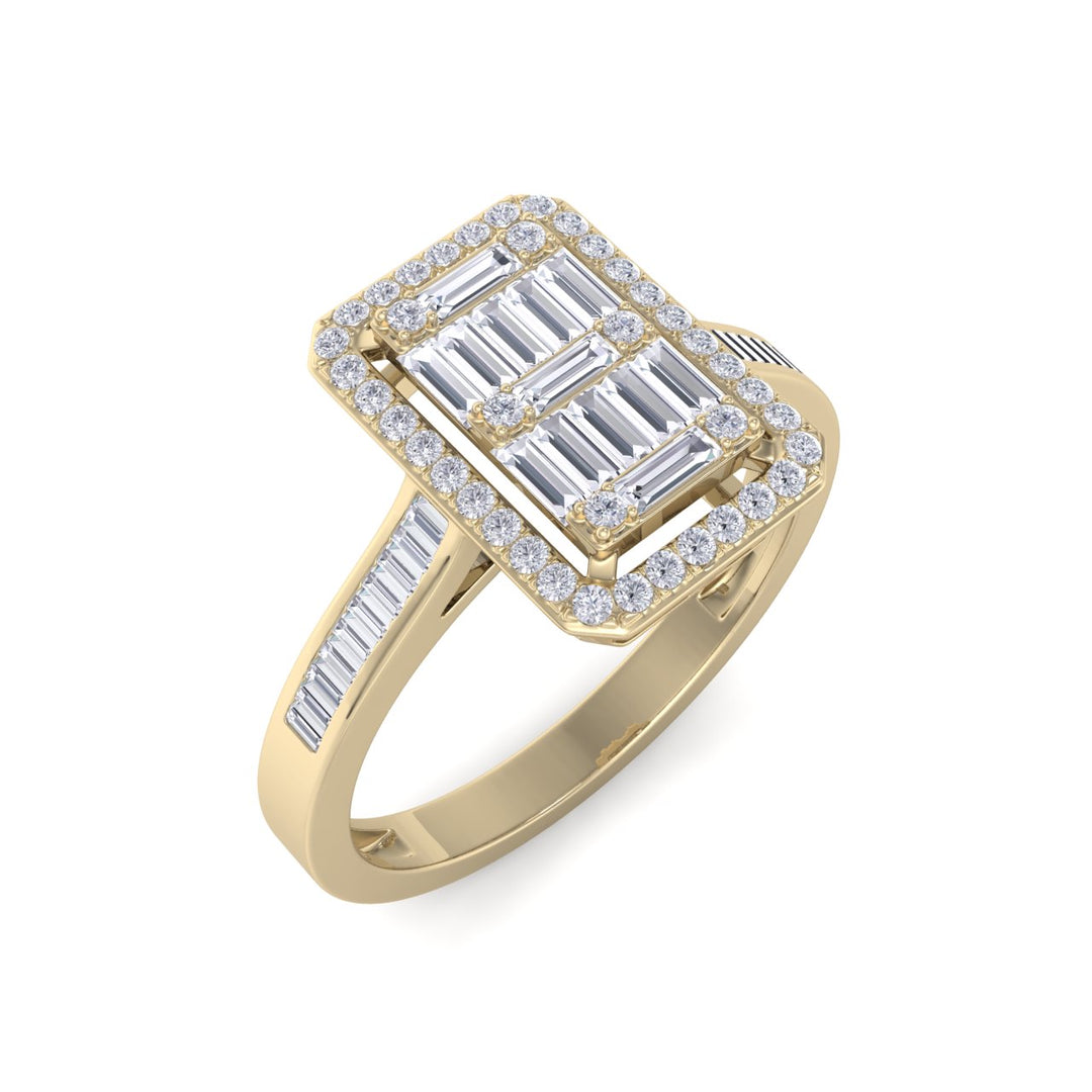 Beautiful Ring in yellow gold with white baguette diamonds of 0.59 ct in weight