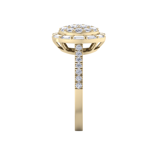 Round cluster ring in yellow gold with white diamonds of 0.92 ct in weight