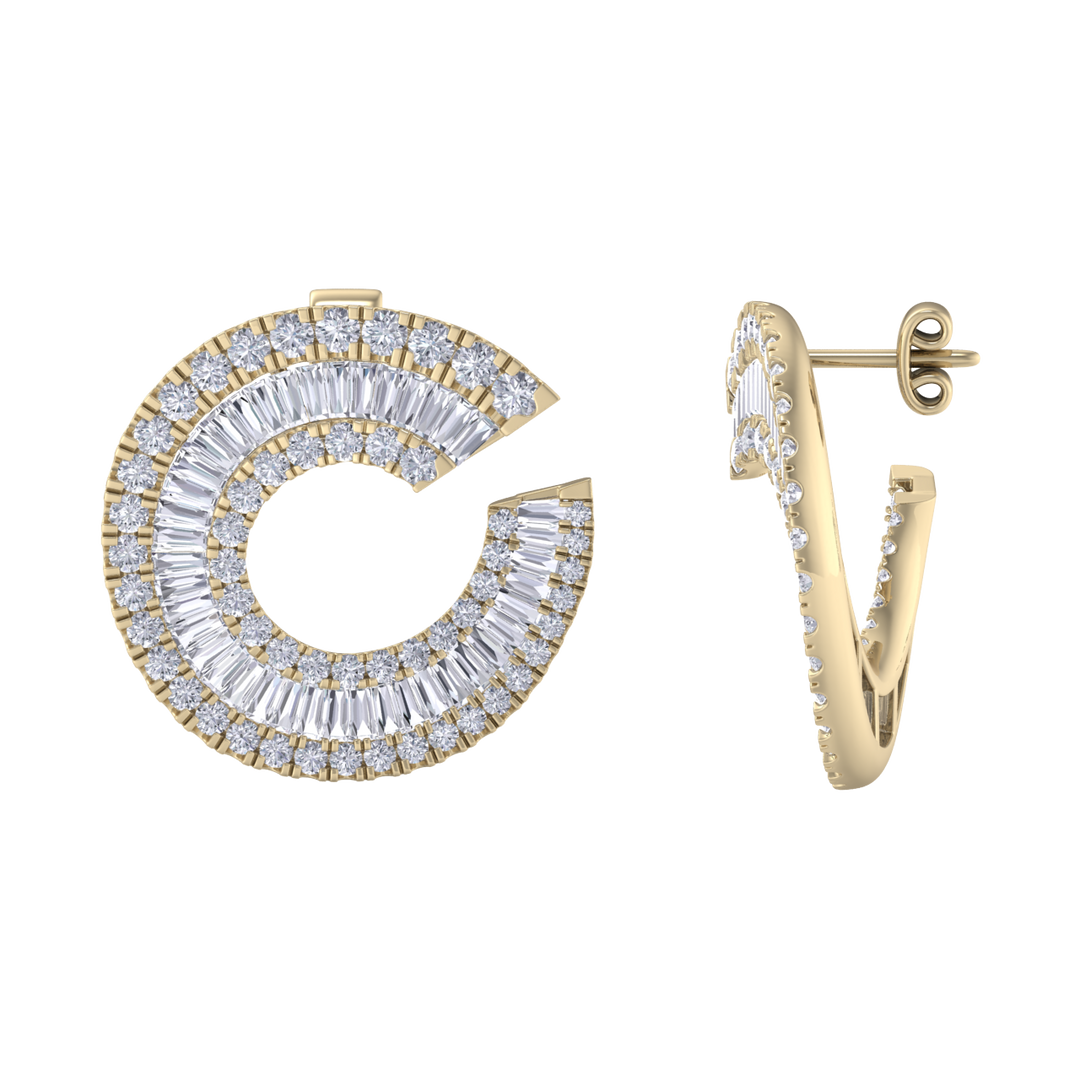 Baguette diamond circle studs in yellow gold with white diamonds of 5.85 ct in weight