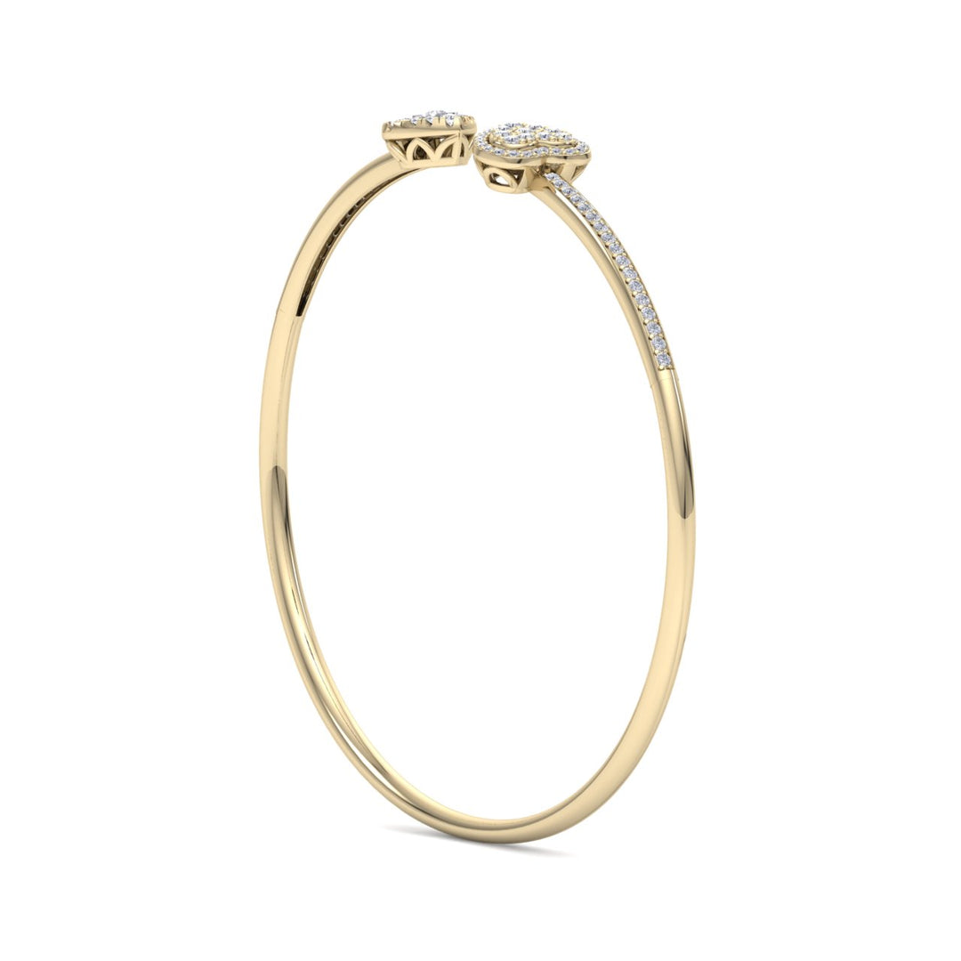 Beautiful Bracelet in yellow gold with white diamonds of 0.56 ct in weight