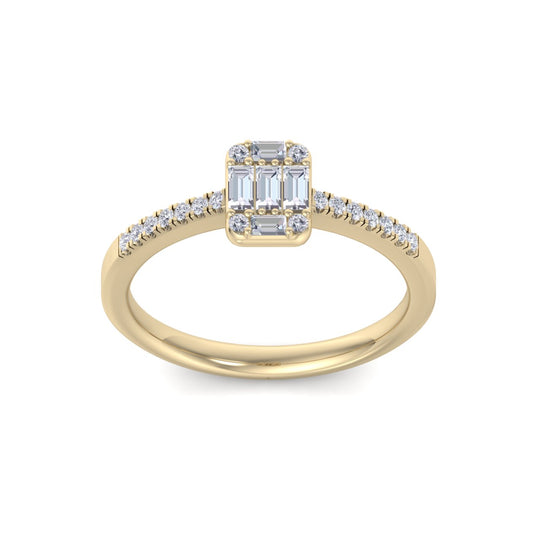Baguette diamond ring in yellow gold with white diamonds of 0.66
