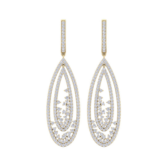 Chandelier earrings in yellow gold with white diamonds of 3.49 ct in weight
