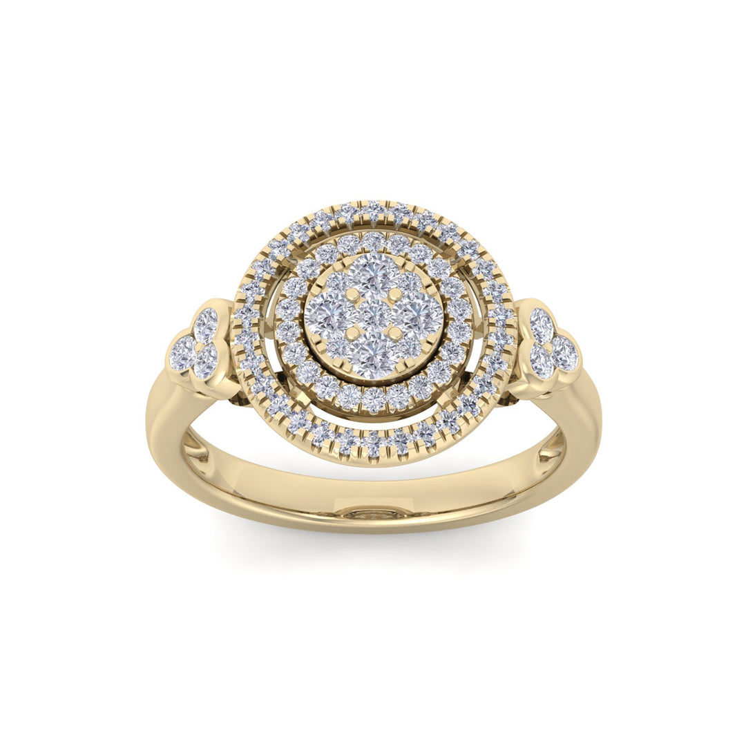 Circle ring in yellow gold with white diamonds of 0.67 ct in weight