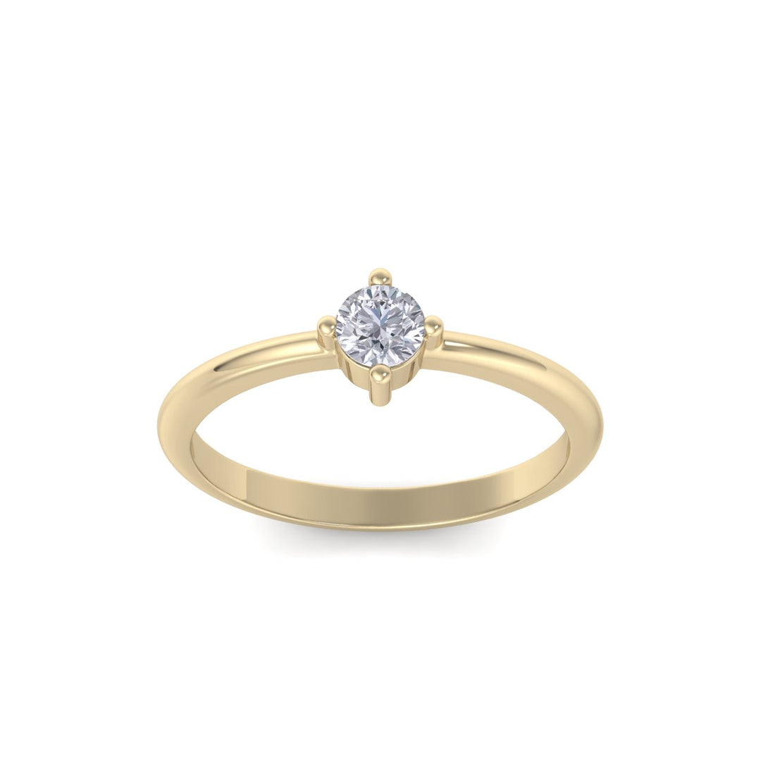 Round shaped petite diamond ring in yellow gold with white diamonds of 0.25 ct in weight