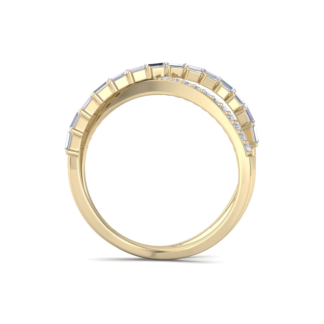 Ring in yellow gold with white diamonds of 0.46 ct in weight