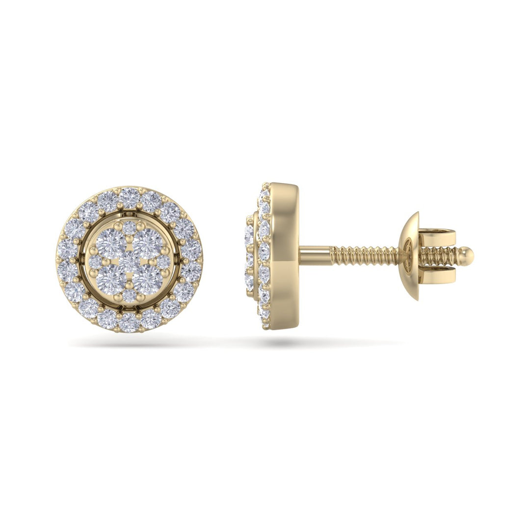 Halo stud earrings in yellow gold with white diamonds of 0.37 ct in weight