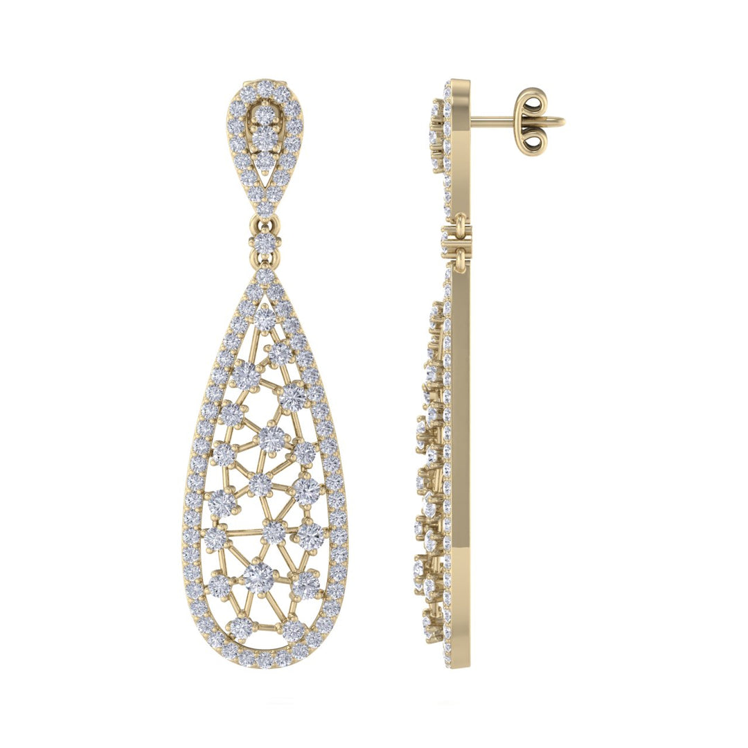 Chandelier earrings in white gold with white diamonds of 3.04 ct in weight