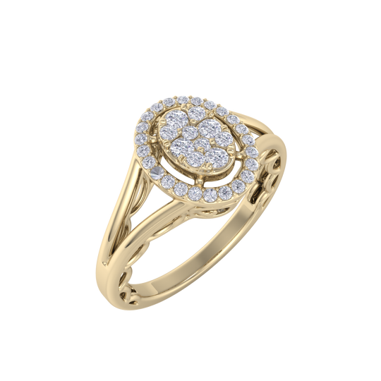 Cluster halo ring in yellow gold with white diamonds of 0.33 ct in weight 