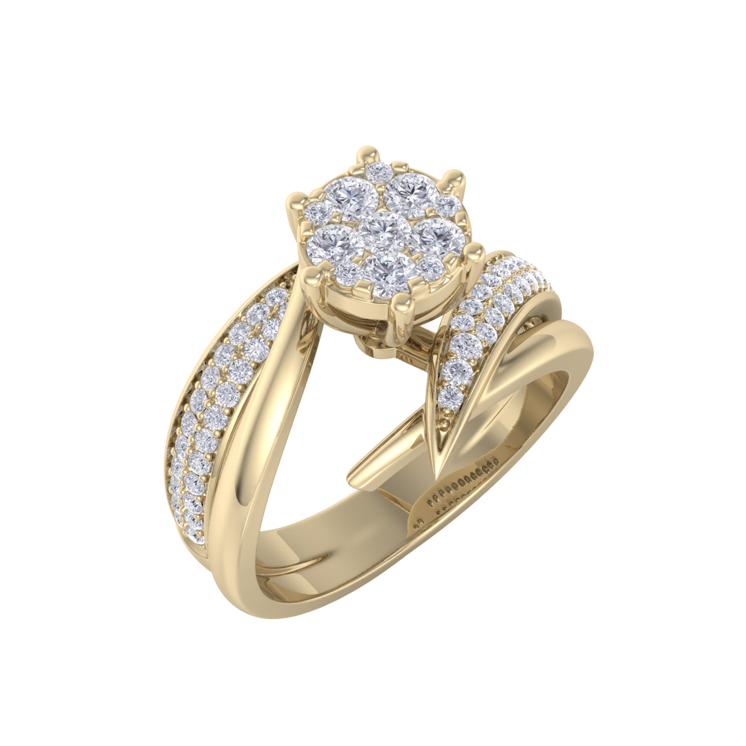 Cluster solitaire ring in yellow gold with white diamonds of 0.57 ct in weight  Edit alt text