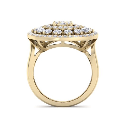 Round ring in yellow gold with white diamonds of 1.80 ct in weight