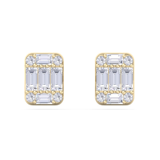 Baguette square earrings in yellow gold with white diamonds of 0.87 ct in weight