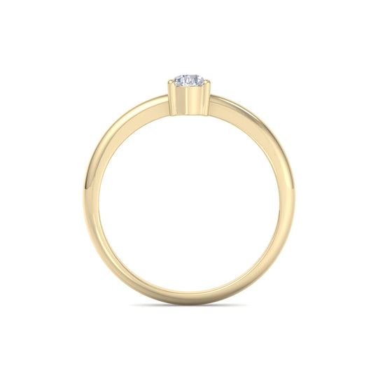 Pear shaped petite diamond ring in rose gold with white diamonds of 0.25 ct in weight