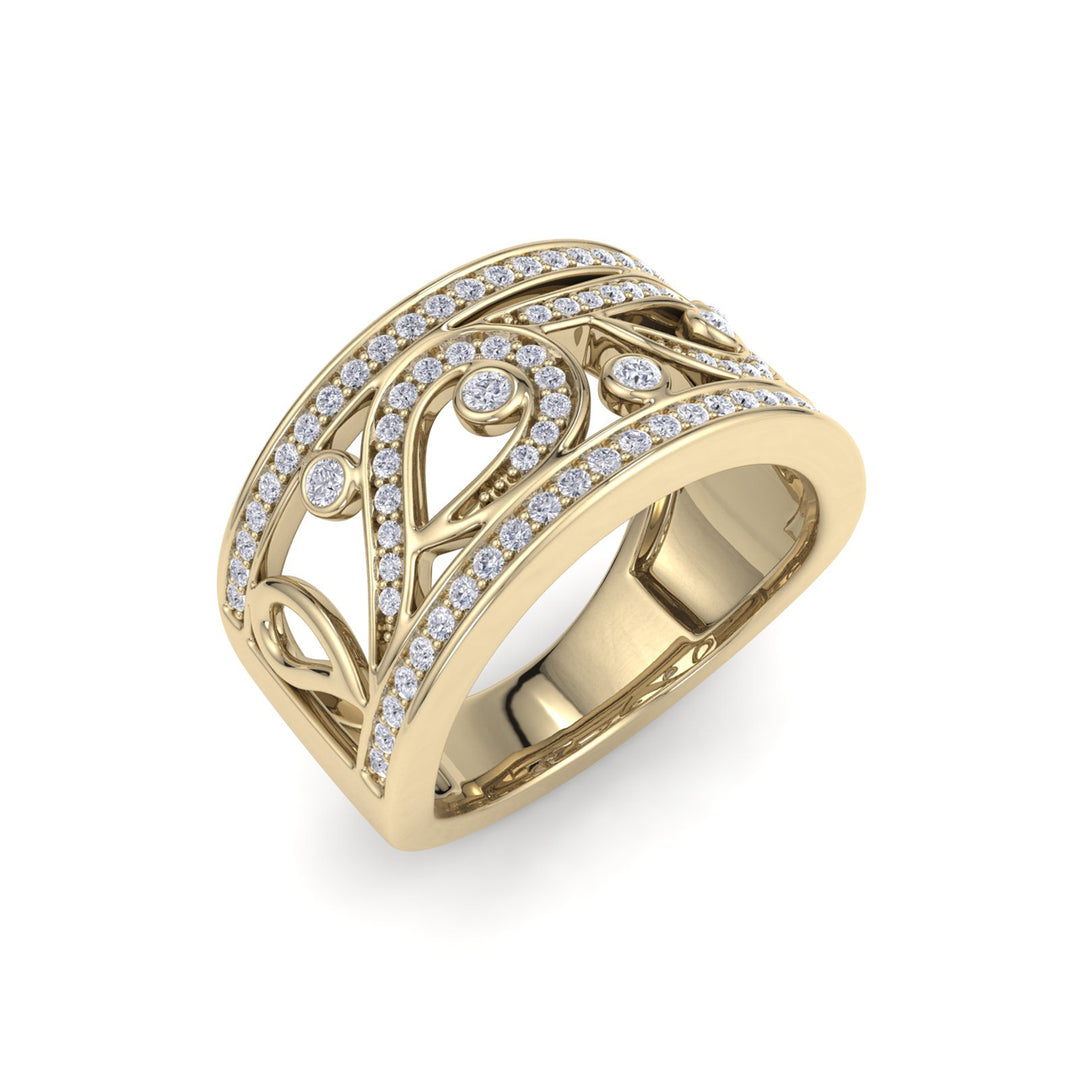 Wide ring in yellow gold with white diamonds of 0.48 ct in weight